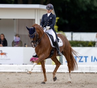 Katrien Verreet en Oblix Van De Kempenhoeve