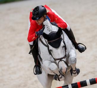 Andres Vereecke wint GP Reims met Cooper vd Heffinck-zoon Igor vd Wittemoere 