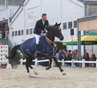 Mandato vd Neerheide op één en twee in Leipzig