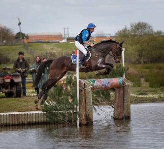 Donckers wint CCI3* in Polen met Fletcha van t Verahof